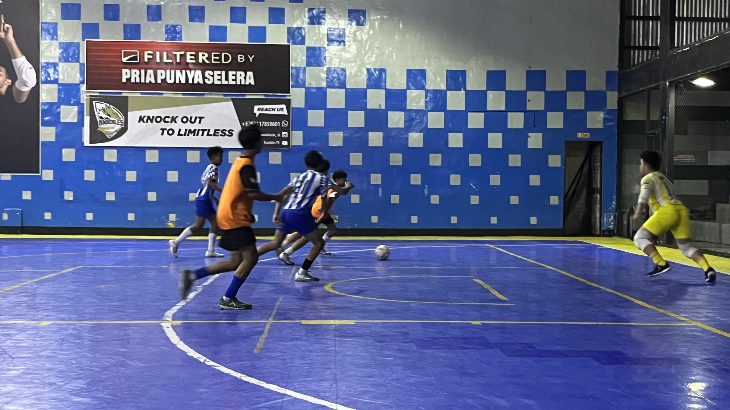 Duel di area penalti